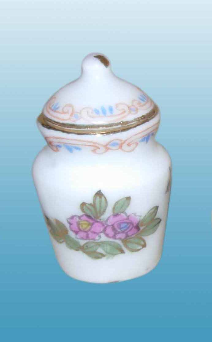 Collectible Hand Painted Lidded Porcelain White Jar - EP 05040 - Click Image to Close